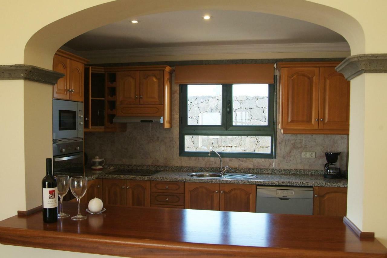 Villa Esterlicia Playa Blanca  Luaran gambar
